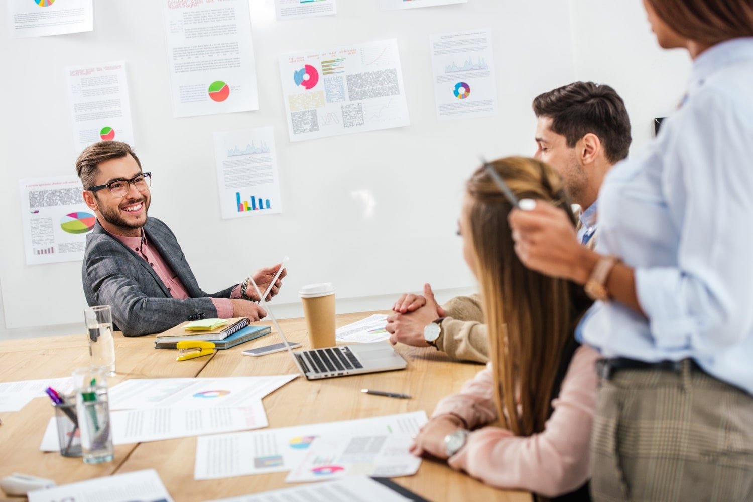 multicultural-group-of-marketing-managers-working-on-project-together-in-office-1-min.jpg